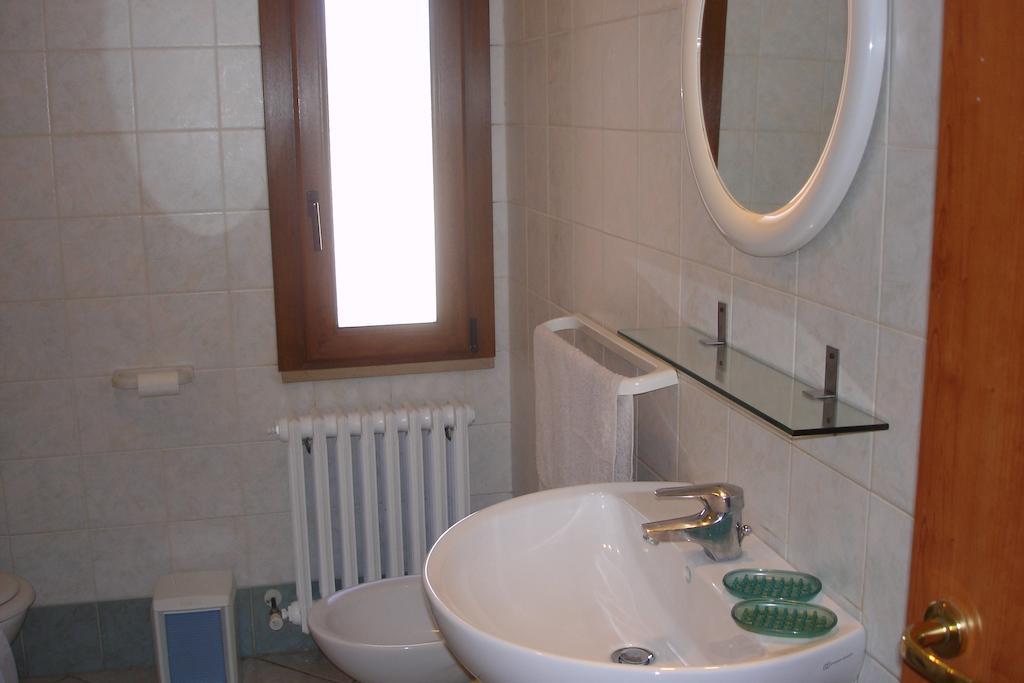 La Corte Apartment Pisa Exterior photo